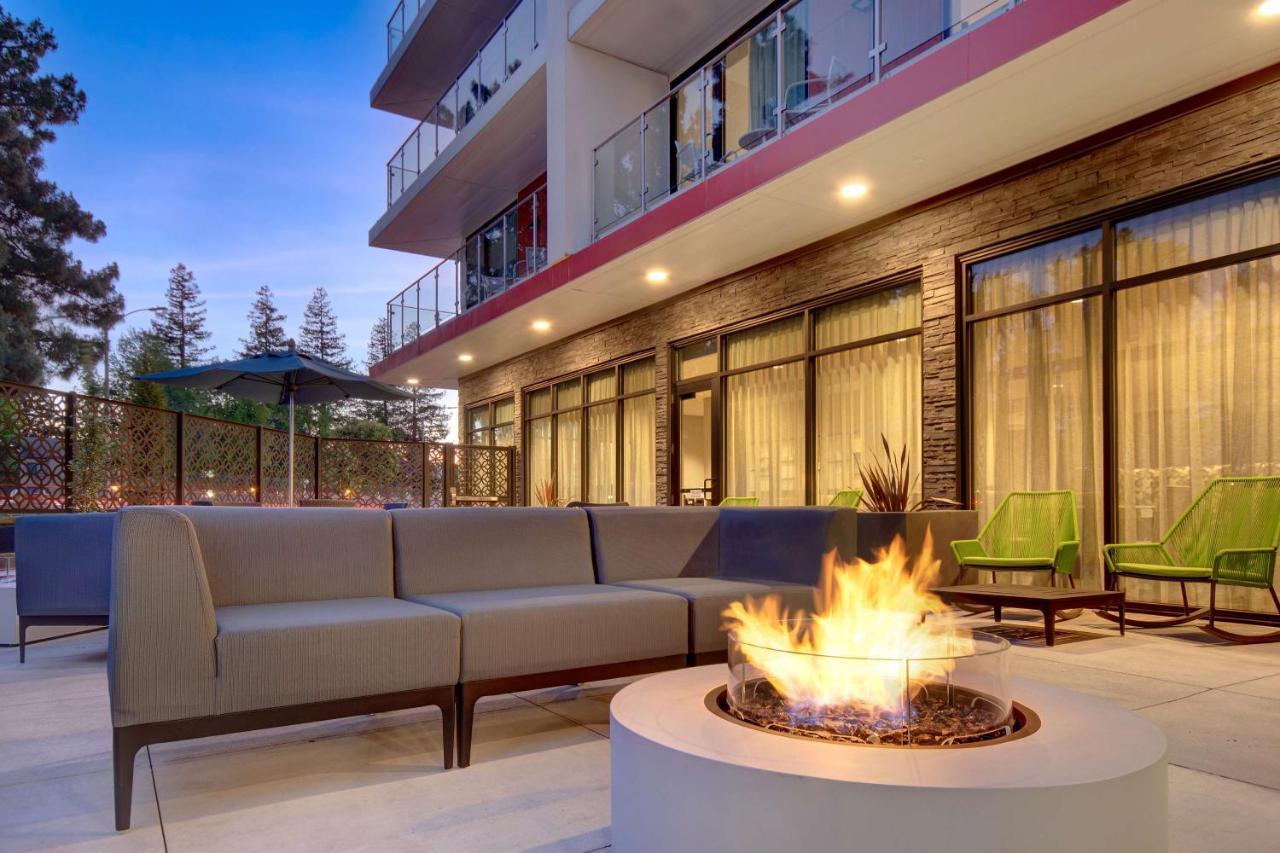 Hampton & Sunnyvale-silicon Valley, Ca 3*