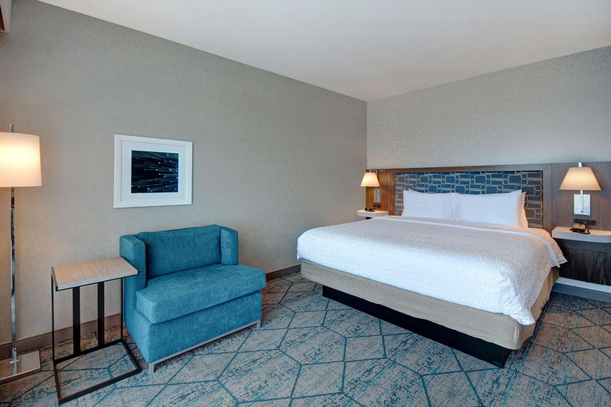 Hampton & Sunnyvale-silicon Valley, Ca 3* Sunnyvale