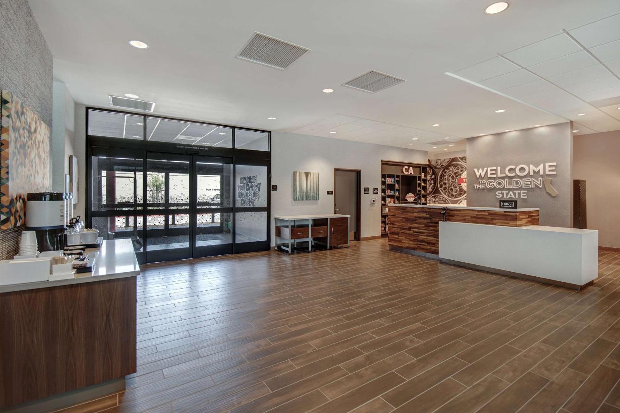 Hampton & Sunnyvale-silicon Valley, Ca 3*